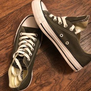 Converse Low Top Sneaker